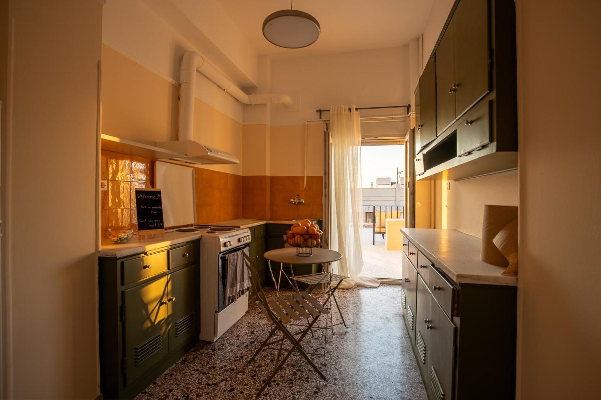 Central Mytilene City-View Apartment For 7 Luaran gambar